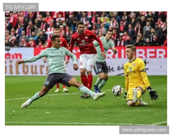 拜仁主场强势挑战勒沃库森客场顽强展现焦点之战